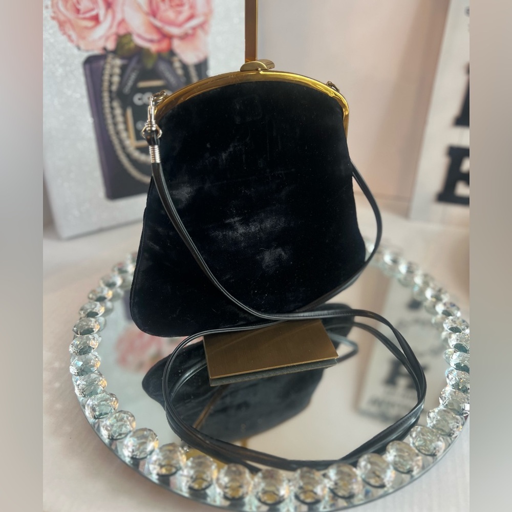 Vintage Morris Moskowitz Black velvet crossbody bag or clutch